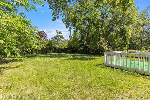 29522 Grandview Street, Inkster, MI 48141