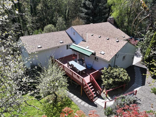 9310 Sw 18TH Pl, Portland, OR 97219