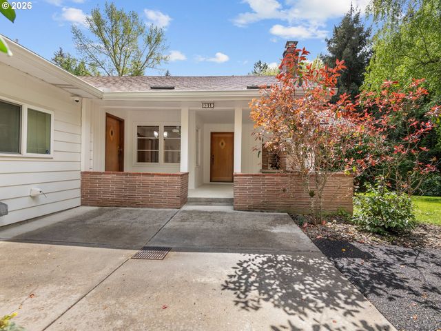 9310 Sw 18TH Pl, Portland, OR 97219
