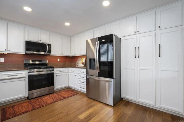 3950 Murray Hill Road, La Mesa, CA 91941