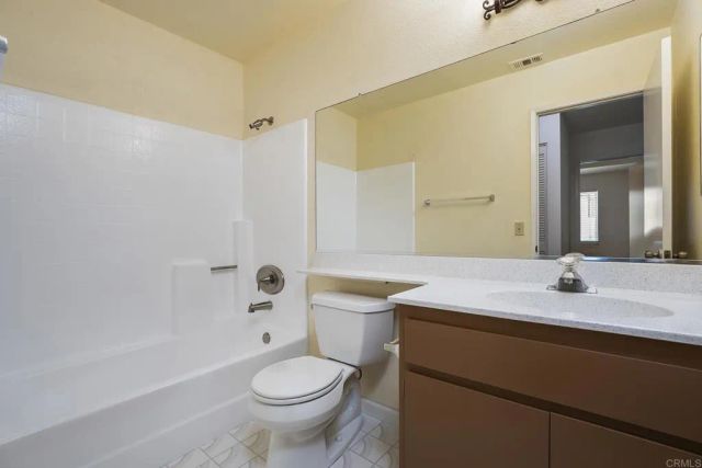 3950 Murray Hill Road, La Mesa, CA 91941