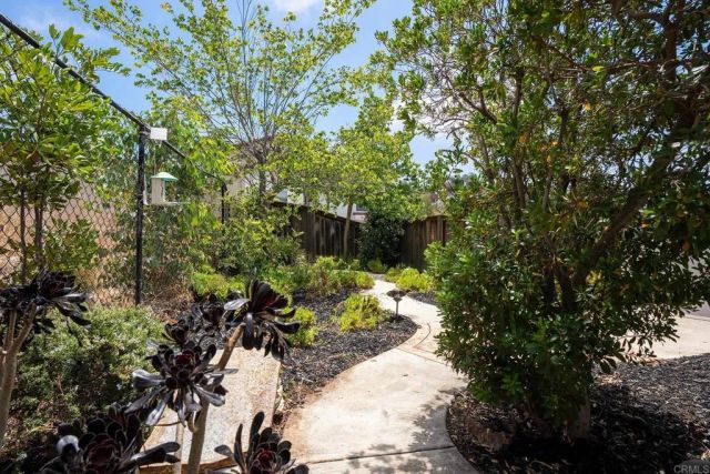 3950 Murray Hill Road, La Mesa, CA 91941