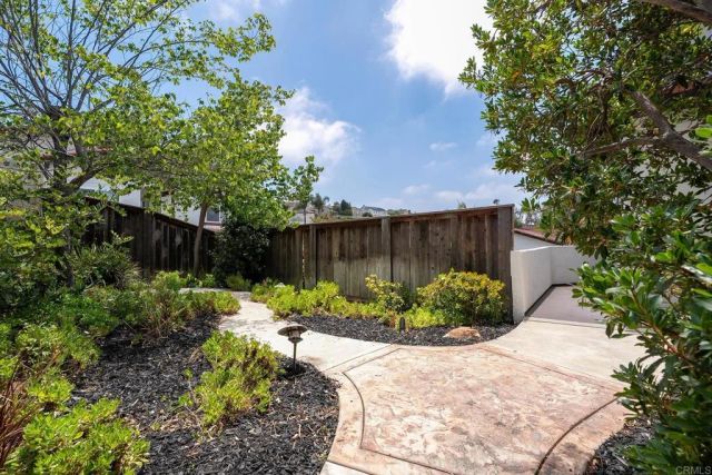 3950 Murray Hill Road, La Mesa, CA 91941
