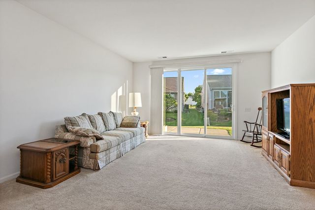 11715 Windsor Drive, Huntley, IL 60142
