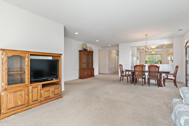 11715 Windsor Drive, Huntley, IL 60142