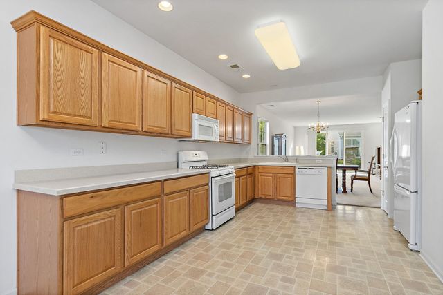 11715 Windsor Drive, Huntley, IL 60142
