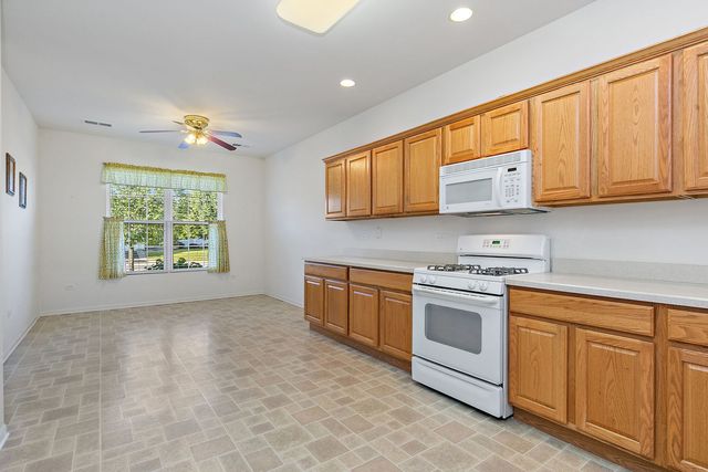 11715 Windsor Drive, Huntley, IL 60142