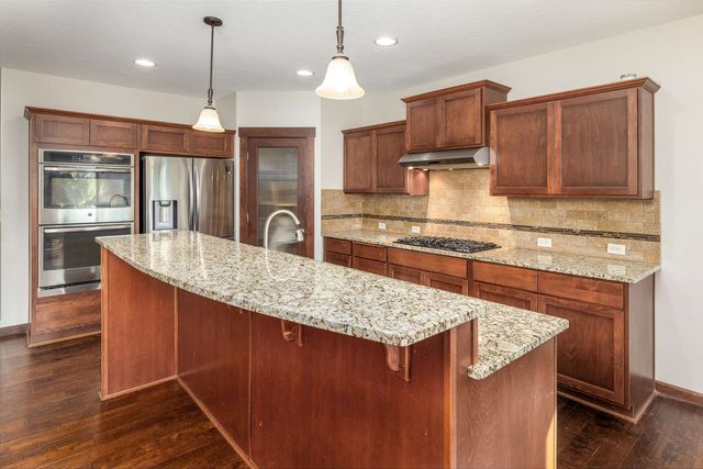 17710 E Daystar Rd, Greenacres, WA 99016