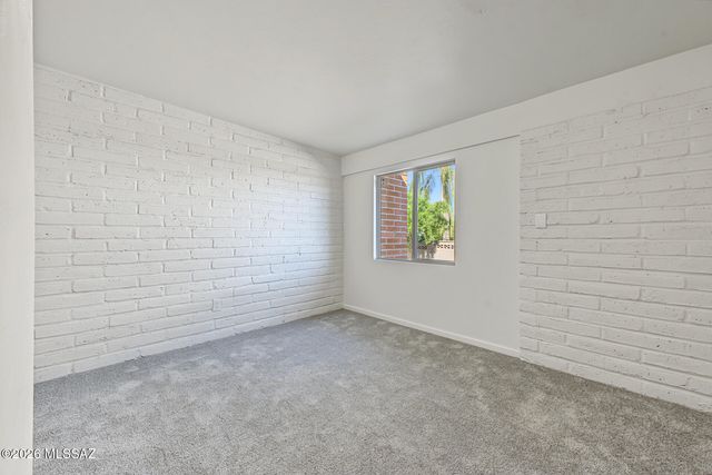 8747 E Lancaster Road, Tucson, AZ 85715