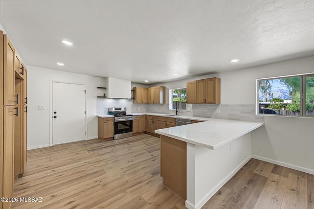 8747 E Lancaster Road, Tucson, AZ 85715