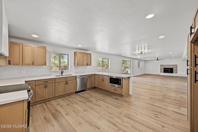 8747 E Lancaster Road, Tucson, AZ 85715