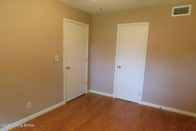 14009 Beeston Blvd, Louisville, KY 40272