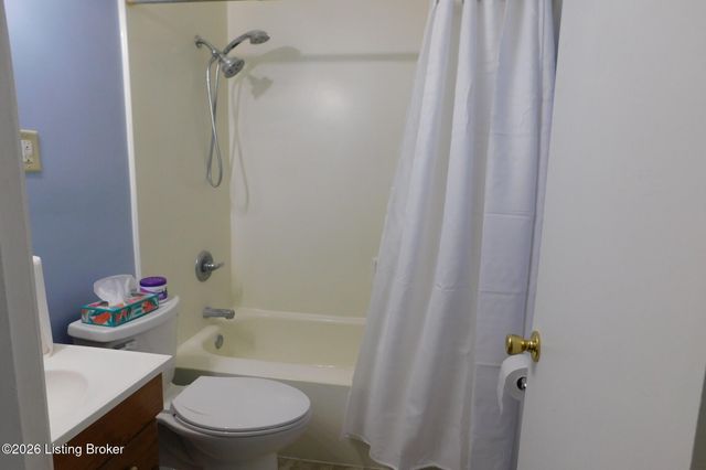 14009 Beeston Blvd, Louisville, KY 40272