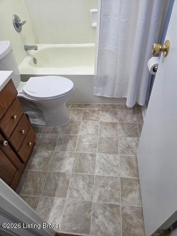 14009 Beeston Blvd, Louisville, KY 40272