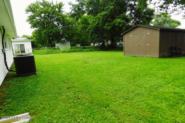14009 Beeston Blvd, Louisville, KY 40272