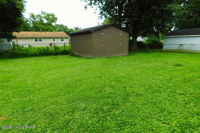 14009 Beeston Blvd, Louisville, KY 40272