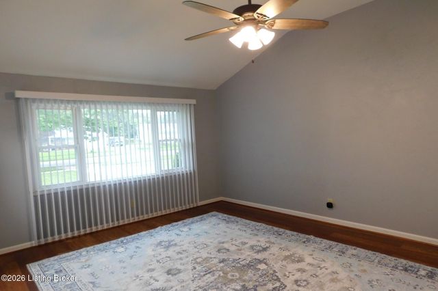 14009 Beeston Blvd, Louisville, KY 40272