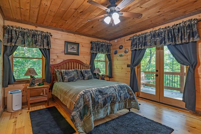 4527 Gates Chapel Road, Ellijay, GA 30540