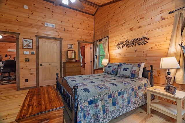 4527 Gates Chapel Road, Ellijay, GA 30540