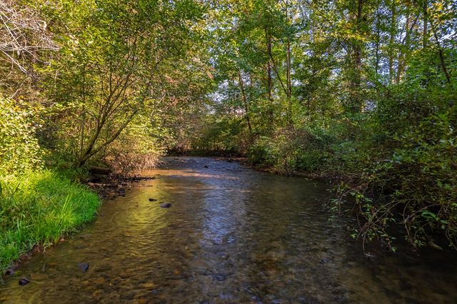 4527 Gates Chapel Road, Ellijay, GA 30540
