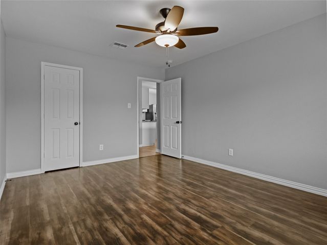 2925 Nautilus Drive, Lancaster, TX 75146