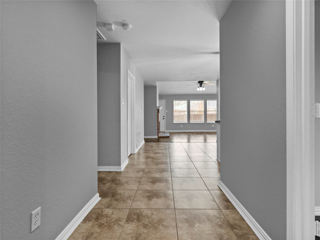 2925 Nautilus Drive, Lancaster, TX 75146