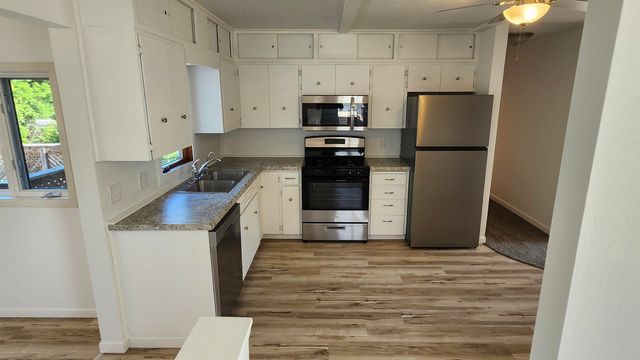 1508 SW 8th St, Minot, ND 58701