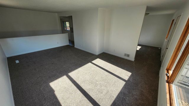 1508 SW 8th St, Minot, ND 58701