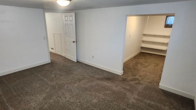 1508 SW 8th St, Minot, ND 58701