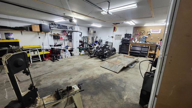 1508 SW 8th St, Minot, ND 58701