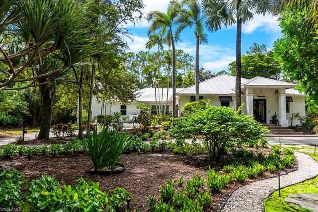 6370 Hunters RD, Naples, FL 34109