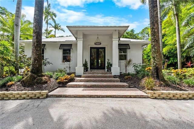 6370 Hunters RD, Naples, FL 34109