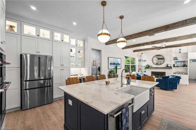 6370 Hunters RD, Naples, FL 34109