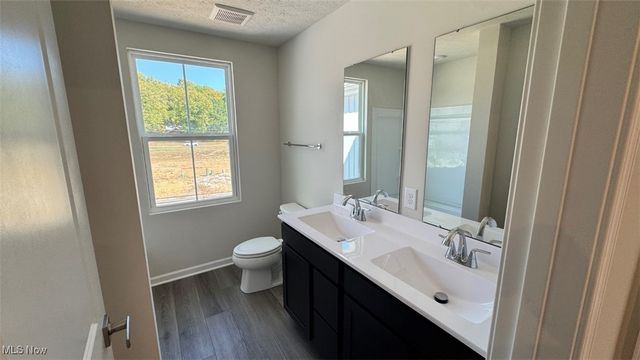 3732 Alumina Drive, Norton, OH 44203