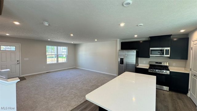 3732 Alumina Drive, Norton, OH 44203