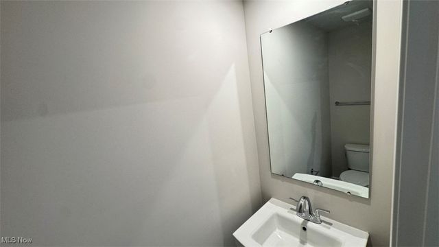 3732 Alumina Drive, Norton, OH 44203