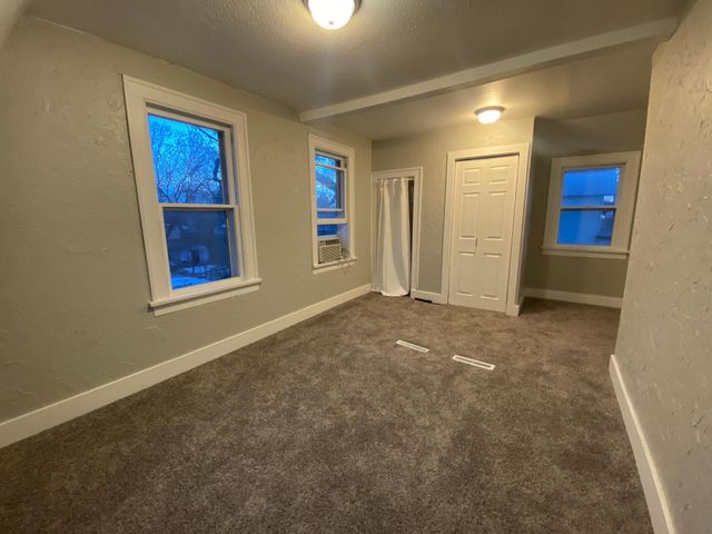 1634 1st Avenue S, Fargo, ND 58103