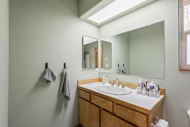 18900 Tuscarora Lane, Bend, OR 97702