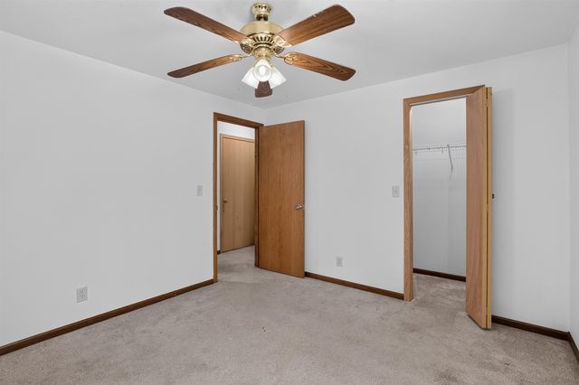 2813 W 43rd St S, Wichita, KS 67217