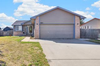 2813 W 43rd St S, Wichita, KS 67217