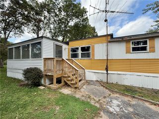 18 Lane 6, Coventry, RI 02816