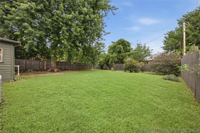3737 E 37th Place, Tulsa, OK 74135
