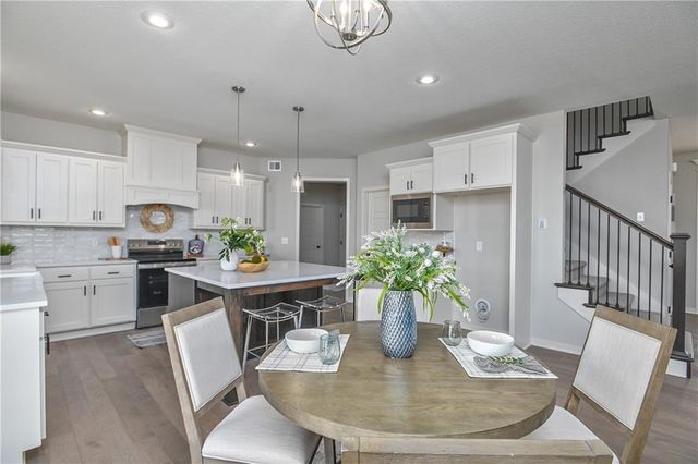 2243 W Elm Terrace, Olathe, KS 66061