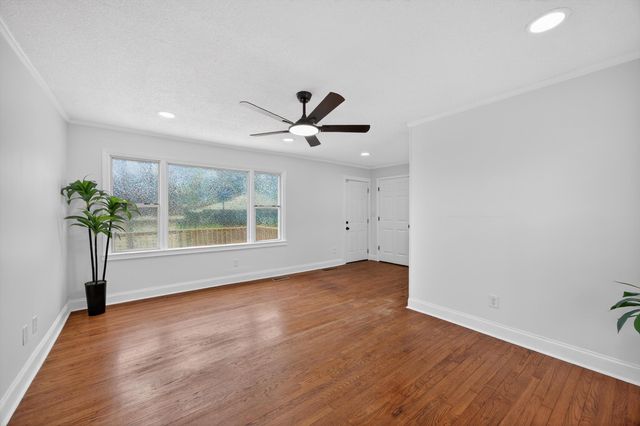 1159 Chippewah Drive, Chattanooga, TN 37412