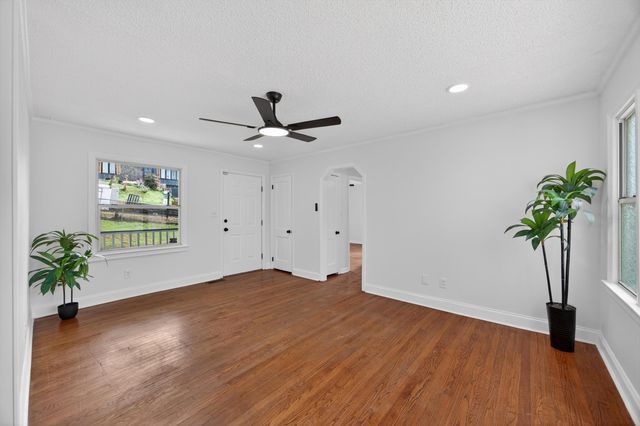 1159 Chippewah Drive, Chattanooga, TN 37412