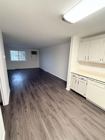 2519 FOND DU LAC ROAD, Oshkosh, WI 54902