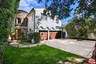 15525 Morrison Street, Sherman Oaks, CA 91403