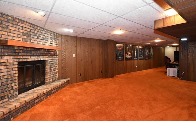 1526 Greenway TERRACE, Waukesha, WI 53186