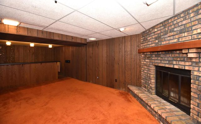 1526 Greenway TERRACE, Waukesha, WI 53186
