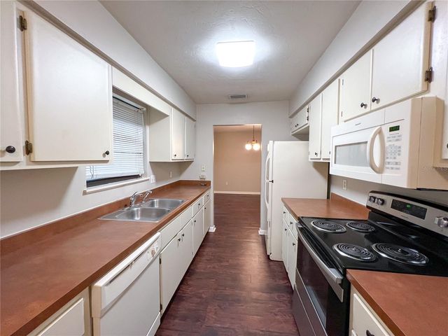 720 SW 77TH TERRACE, Gainesville, FL 32607